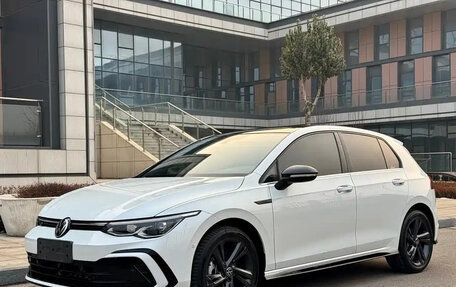 Volkswagen Golf VIII, 2022 год, 1 550 000 рублей, 1 фотография