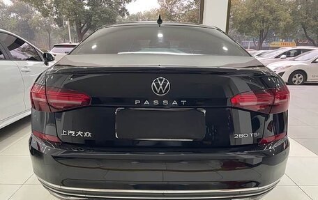 Volkswagen Passat B8 рестайлинг, 2021 год, 1 560 000 рублей, 4 фотография