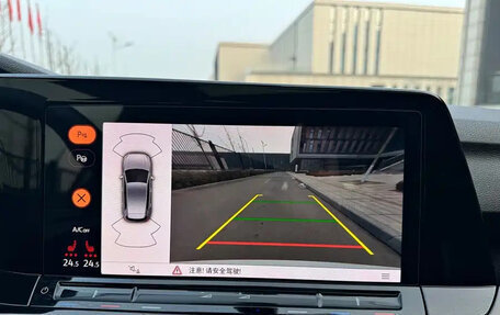 Volkswagen Golf VIII, 2022 год, 1 550 000 рублей, 7 фотография