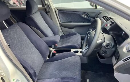 Honda Stream II, 2012 год, 1 012 000 рублей, 12 фотография