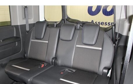 Honda Stepwgn IV, 2022 год, 2 271 000 рублей, 10 фотография