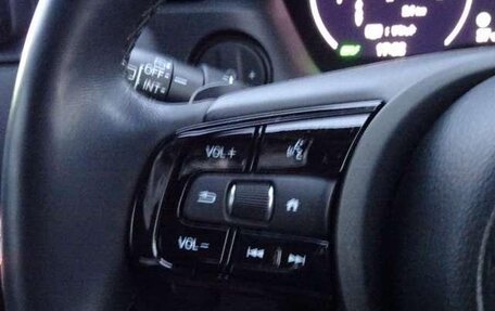 Honda Vezel, 2022 год, 2 048 000 рублей, 28 фотография