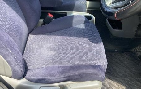 Honda Stream II, 2010 год, 983 000 рублей, 11 фотография