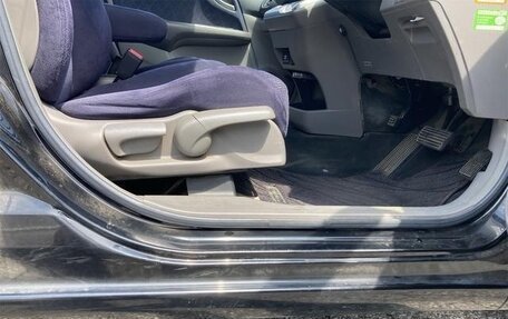 Honda Stream II, 2010 год, 983 000 рублей, 12 фотография