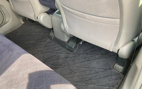 Honda Stream II, 2010 год, 983 000 рублей, 25 фотография