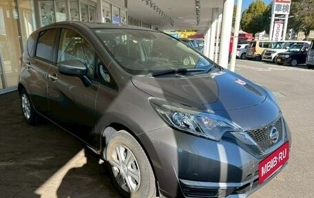 Nissan Note II рестайлинг, 2019 год, 975 000 рублей, 3 фотография