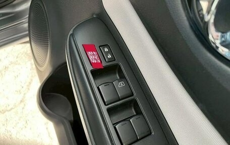 Nissan Note II рестайлинг, 2019 год, 975 000 рублей, 16 фотография