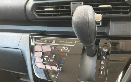 Nissan Roox, 2023 год, 813 000 рублей, 9 фотография