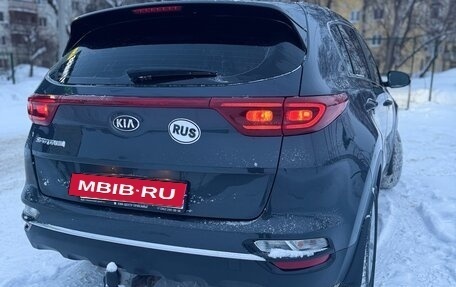 KIA Sportage IV рестайлинг, 2021 год, 2 100 000 рублей, 6 фотография