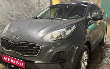 KIA Sportage IV рестайлинг, 2021 год, 2 100 000 рублей, 20 фотография