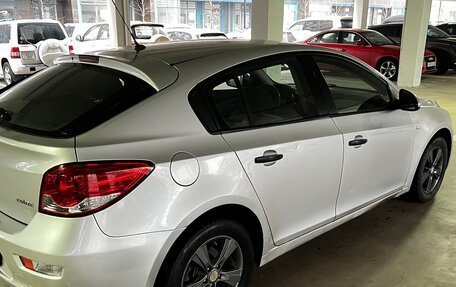 Chevrolet Cruze II, 2012 год, 600 000 рублей, 3 фотография