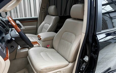 Toyota Land Cruiser 200, 2015 год, 3 890 000 рублей, 8 фотография