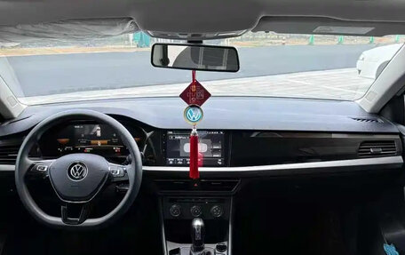 Volkswagen Lavida, 2022 год, 1 600 000 рублей, 9 фотография