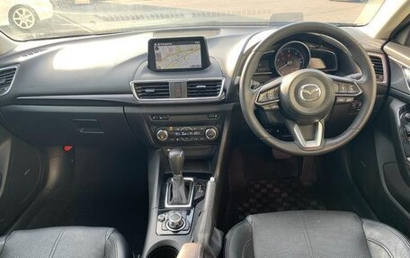 Mazda Axela, 2015 год, 1 076 000 рублей, 27 фотография
