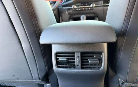 Mazda 3, 2022 год, 1 595 000 рублей, 18 фотография