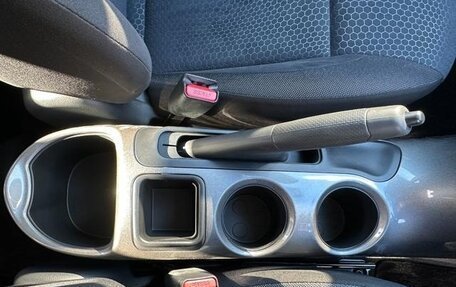 Nissan Juke II, 2015 год, 32 фотография