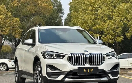 BMW X1, 2022 год, 2 600 000 рублей, 3 фотография