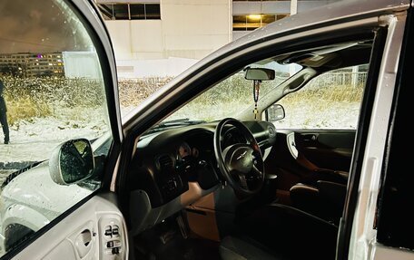 Chrysler Town & Country IV, 2005 год, 750 000 рублей, 10 фотография