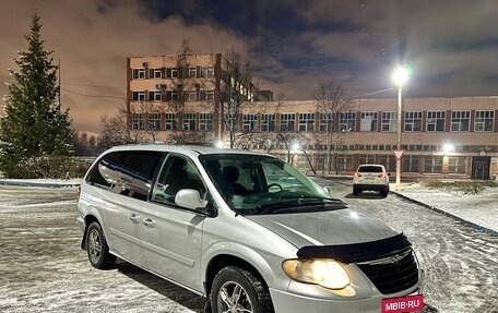 Chrysler Town & Country IV, 2005 год, 750 000 рублей, 6 фотография
