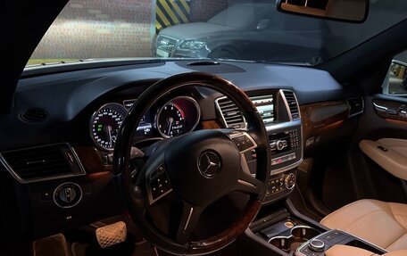 Mercedes-Benz M-Класс, 2013 год, 2 800 000 рублей, 12 фотография