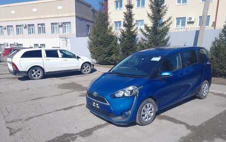 Toyota Sienta II, 2015 год, 1 200 000 рублей, 3 фотография