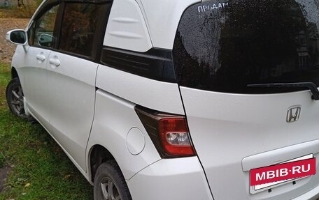 Honda Freed I, 2013 год, 1 150 000 рублей, 5 фотография