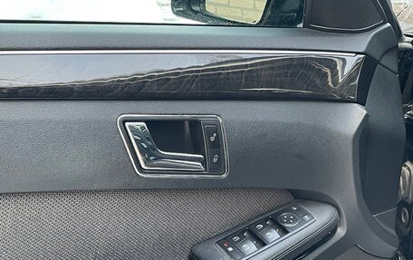 Mercedes-Benz E-Класс, 2009 год, 1 380 000 рублей, 14 фотография