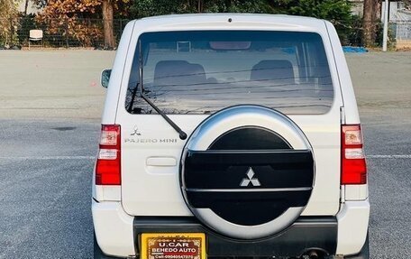 Mitsubishi Pajero Mini II, 2012 год, 593 000 рублей, 5 фотография