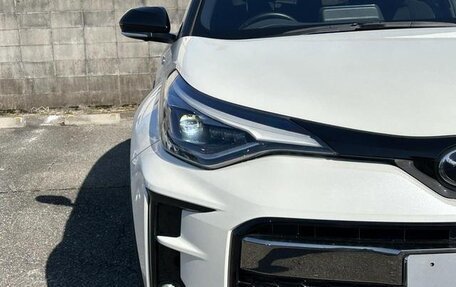 Toyota C-HR I рестайлинг, 2016 год, 1 473 000 рублей, 9 фотография