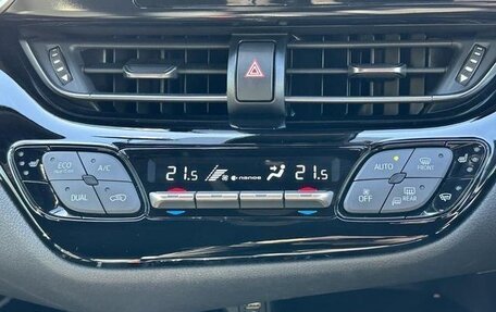 Toyota C-HR I рестайлинг, 2016 год, 1 473 000 рублей, 19 фотография