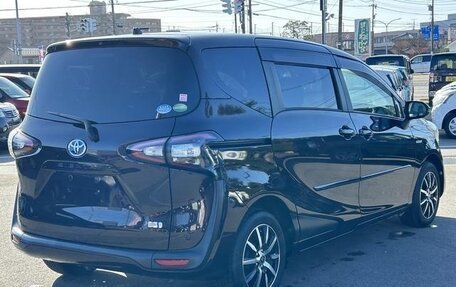 Toyota Sienta II, 2017 год, 1 219 000 рублей, 5 фотография