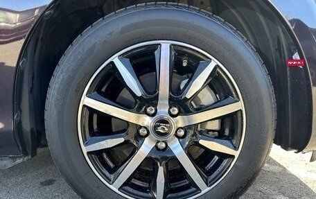 Toyota Sienta II, 2017 год, 1 219 000 рублей, 12 фотография