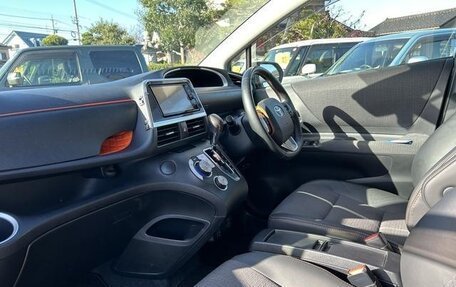 Toyota Sienta II, 2017 год, 1 219 000 рублей, 17 фотография