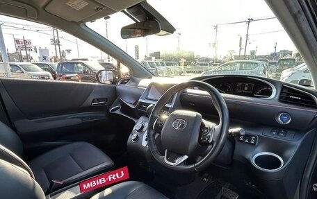 Toyota Sienta II, 2017 год, 1 219 000 рублей, 14 фотография