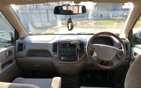 Mitsubishi Dion I рестайлинг, 2001 год, 450 000 рублей, 8 фотография