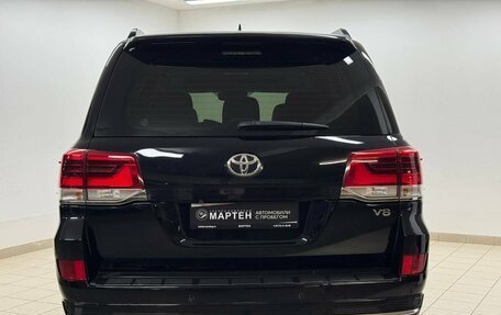 Toyota Land Cruiser 200, 2016 год, 5 185 000 рублей, 5 фотография