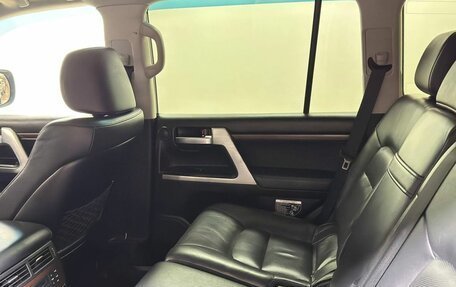 Toyota Land Cruiser 200, 2016 год, 5 185 000 рублей, 12 фотография