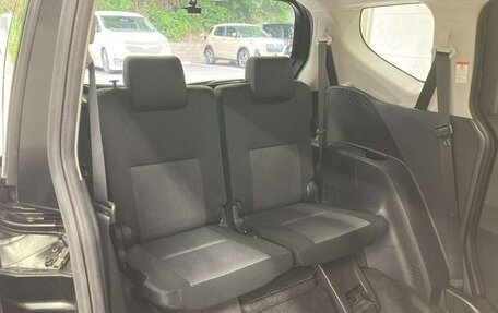 Toyota Sienta II, 2022 год, 1 425 000 рублей, 7 фотография