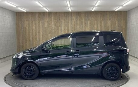 Toyota Sienta II, 2022 год, 1 425 000 рублей, 19 фотография