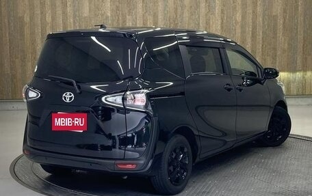 Toyota Sienta II, 2022 год, 1 425 000 рублей, 16 фотография