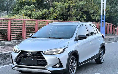 Toyota Yaris XP150 рестайлинг, 2022 год, 1 000 000 рублей, 1 фотография