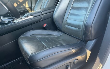Lexus RX IV рестайлинг, 2018 год, 4 300 000 рублей, 11 фотография