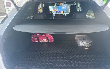 Lexus RX IV рестайлинг, 2018 год, 4 300 000 рублей, 20 фотография