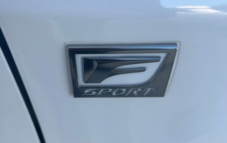 Lexus RX IV рестайлинг, 2018 год, 4 300 000 рублей, 27 фотография