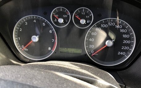 Ford Focus II рестайлинг, 2006 год, 430 000 рублей, 17 фотография