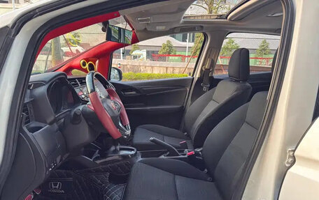 Honda Fit III, 2016 год, 9 фотография