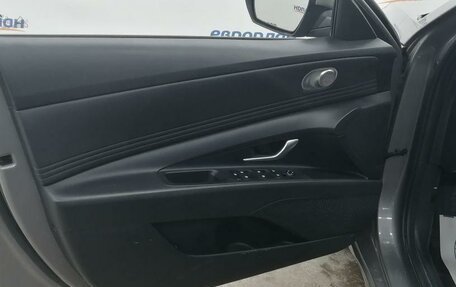 Hyundai Elantra, 2022 год, 2 215 000 рублей, 7 фотография