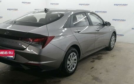 Hyundai Elantra, 2022 год, 2 215 000 рублей, 2 фотография