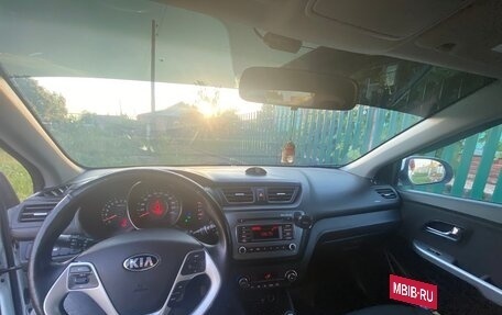KIA Rio III рестайлинг, 2015 год, 910 000 рублей, 6 фотография