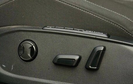 Volkswagen Golf VIII, 2022 год, 2 050 000 рублей, 14 фотография